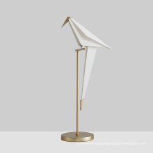 Postmodern Pretty White Parrot Table Light Creative Art Bird Study Bedside Decoration LED Lamp for Coffee Desk